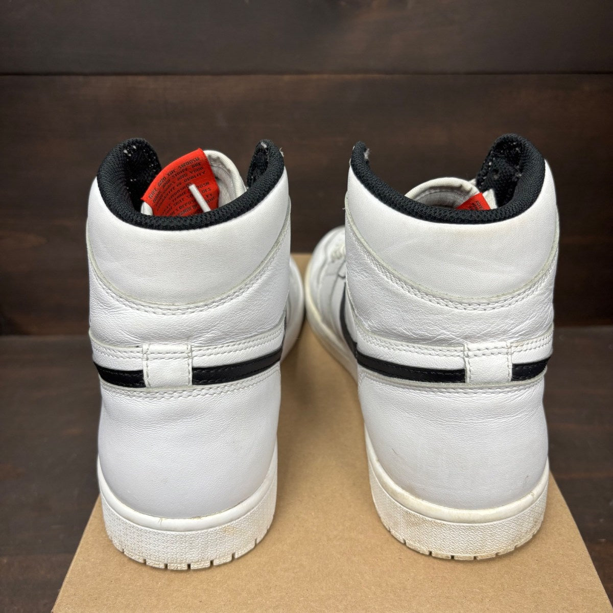 Jordan 1 Retro Yin Yang White Size 9.5 (Pre-Owned) - Image 5