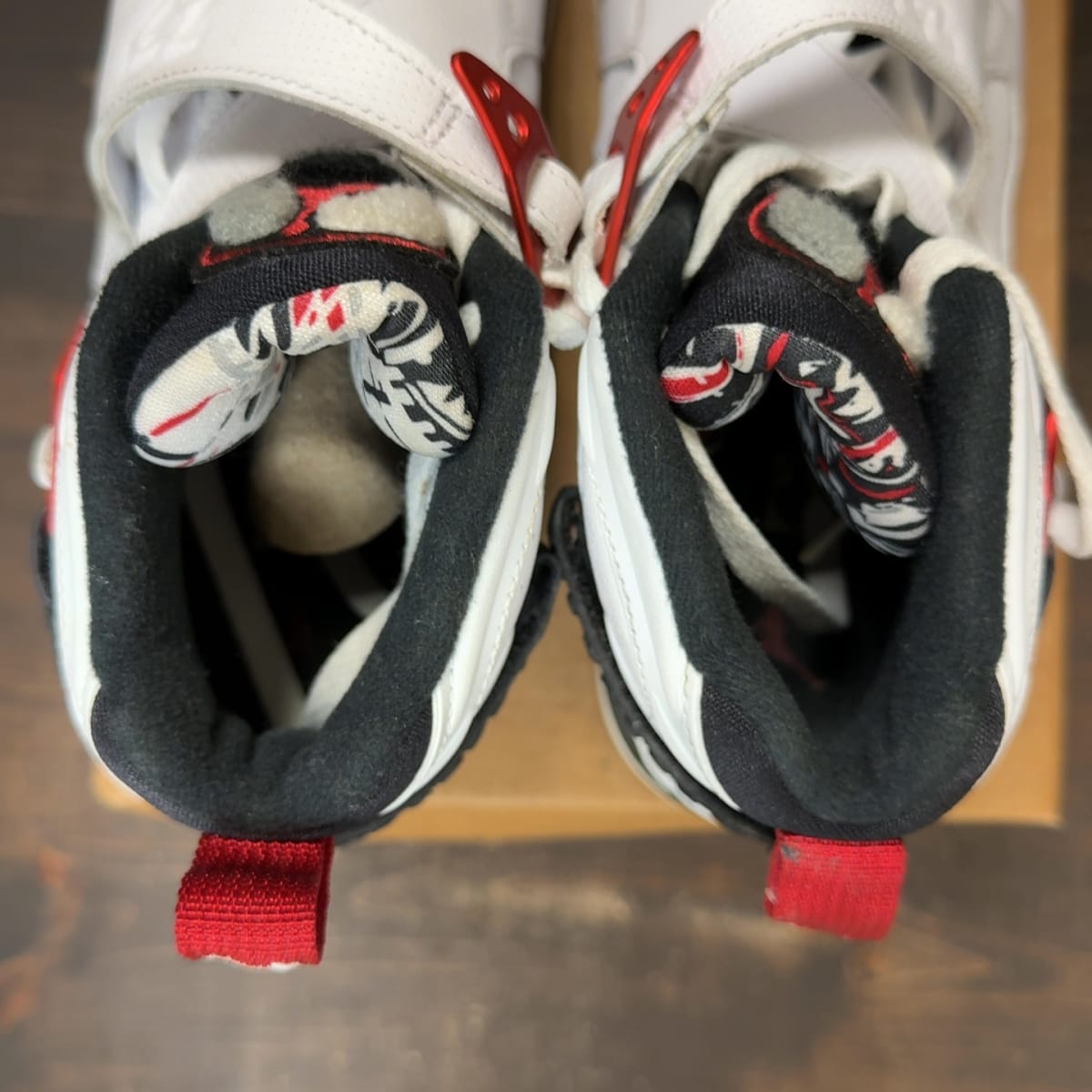 Jordan 8 Retro Alternate (GS) Size 6Y (Pre-Owned) - aux
