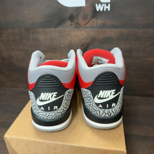 Jordan 3 Retro SE Unite Size 7Y (Pre-Owned) - Image 4