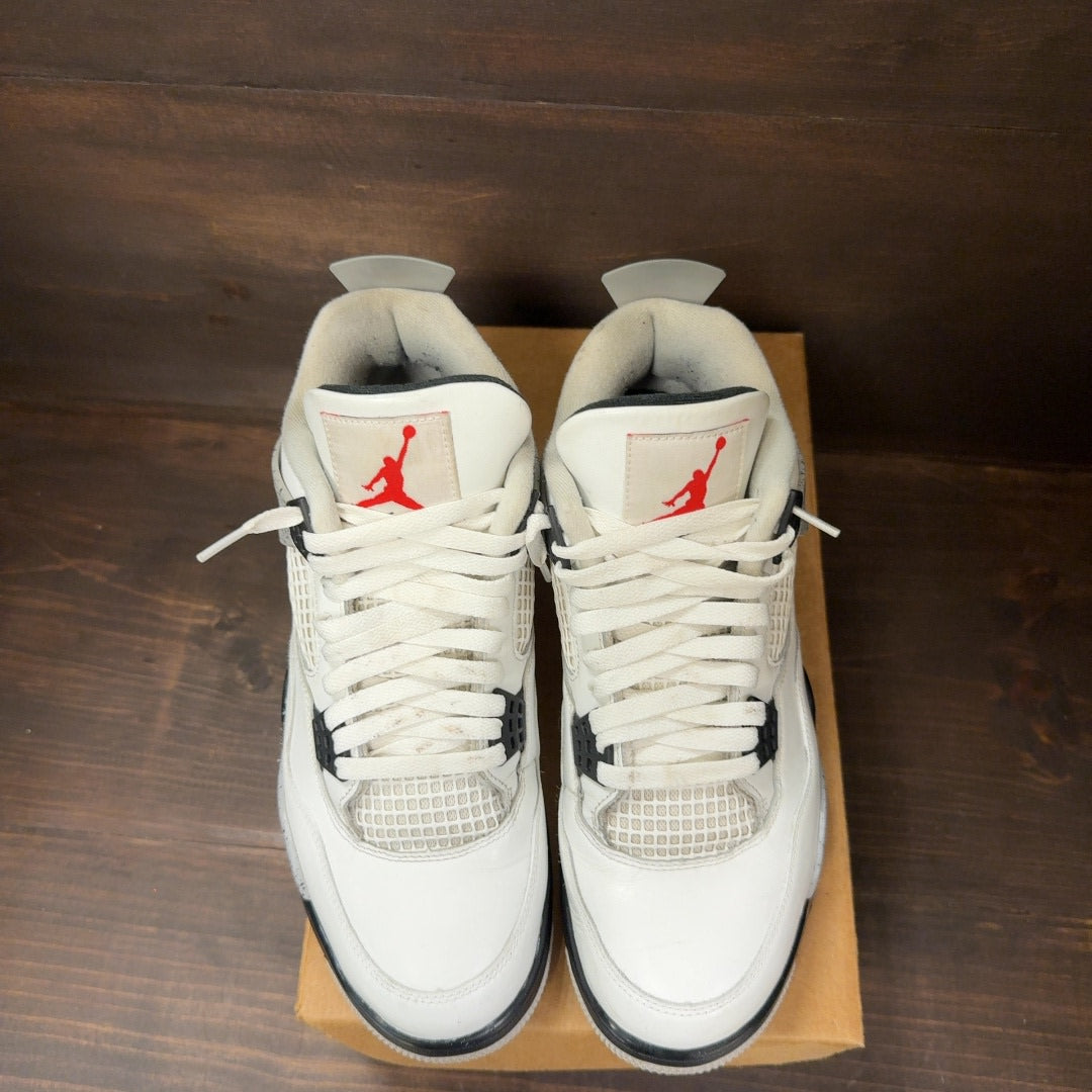 Jordan 4 Retro White Cement (2025) Size 10.5 (Pre-Owned) - Image 3