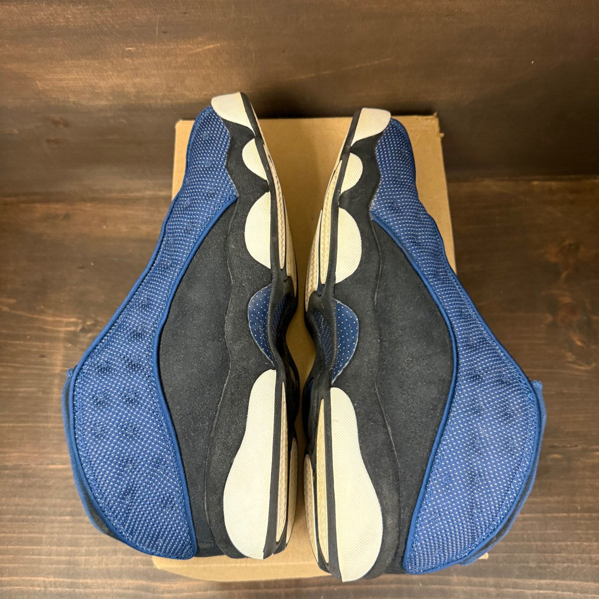 Jordan 13 Retro Low Brave Blue Size 11 (Pre-Owned) - Image 5