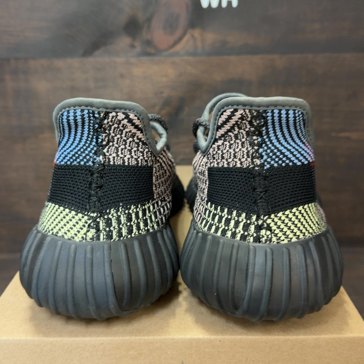 adidas Yeezy Boost 350 V2 Yecheil (Non-Reflective) Size 10 (Pre-Owned) - Image 4