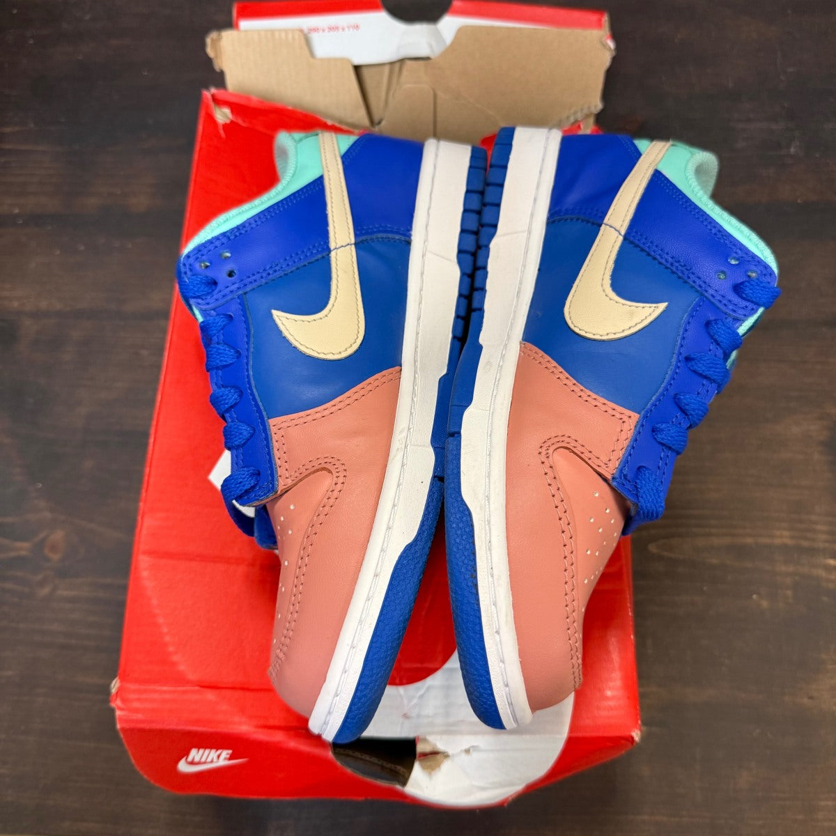 Nike Dunk Low Salmon Toe (GS) Size 6Y (Pre-Owned) - Image 4