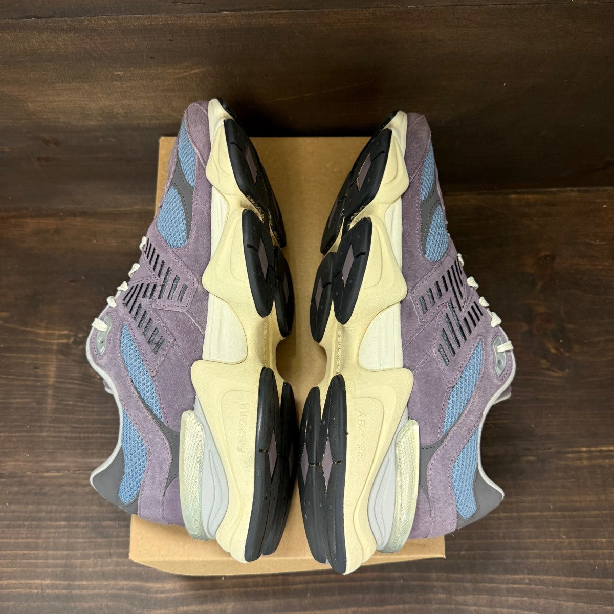 New Balance 9060 Shadow Purple Size 11 (Pre-Owned) - Image 6