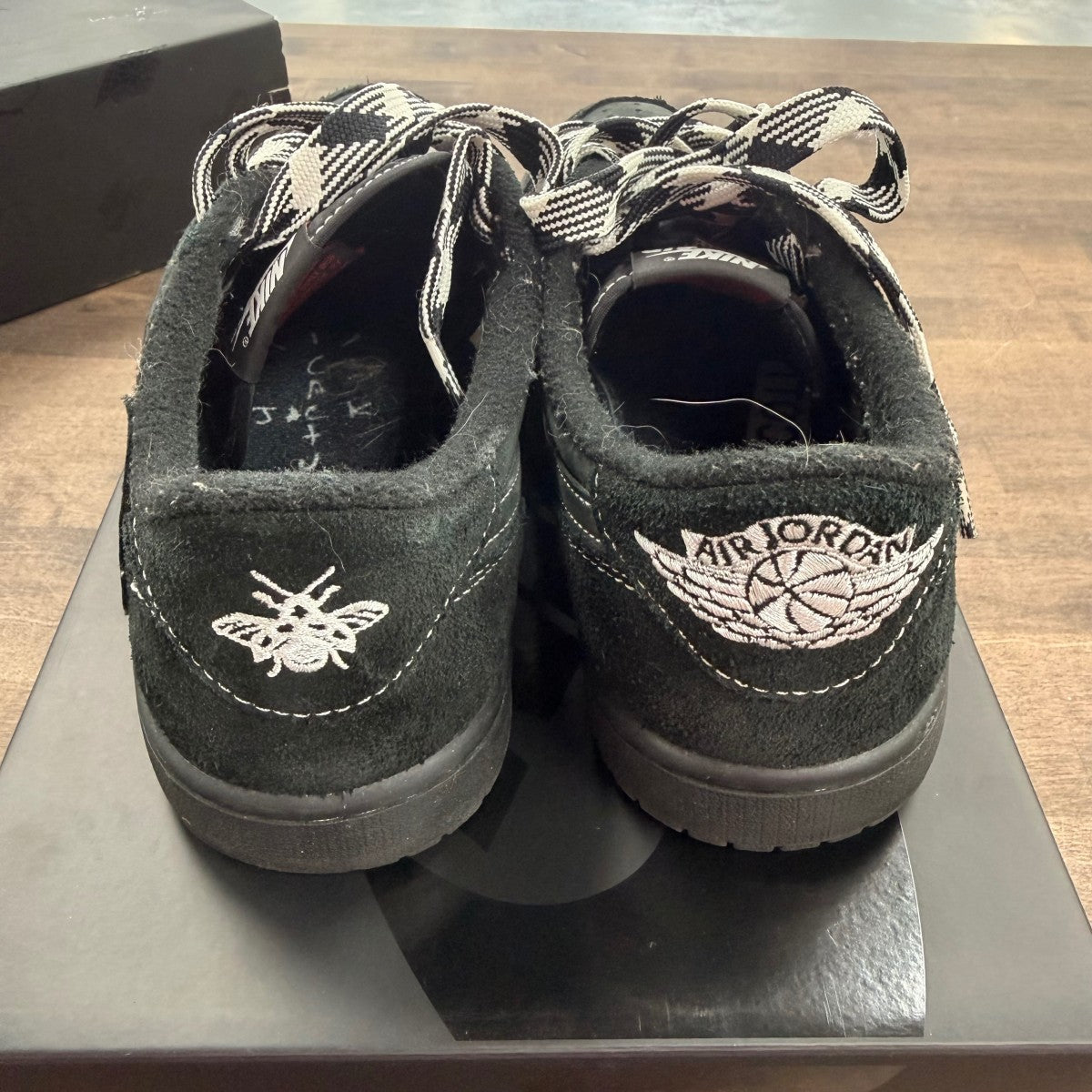Jordan 1 Retro Low OG SP Travis Scott Black Phantom - Image 4