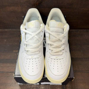 Nike Air Force 1 Low '07 Jewel Pale Vanilla Size 9.5 (Pre-Owned) - tag
