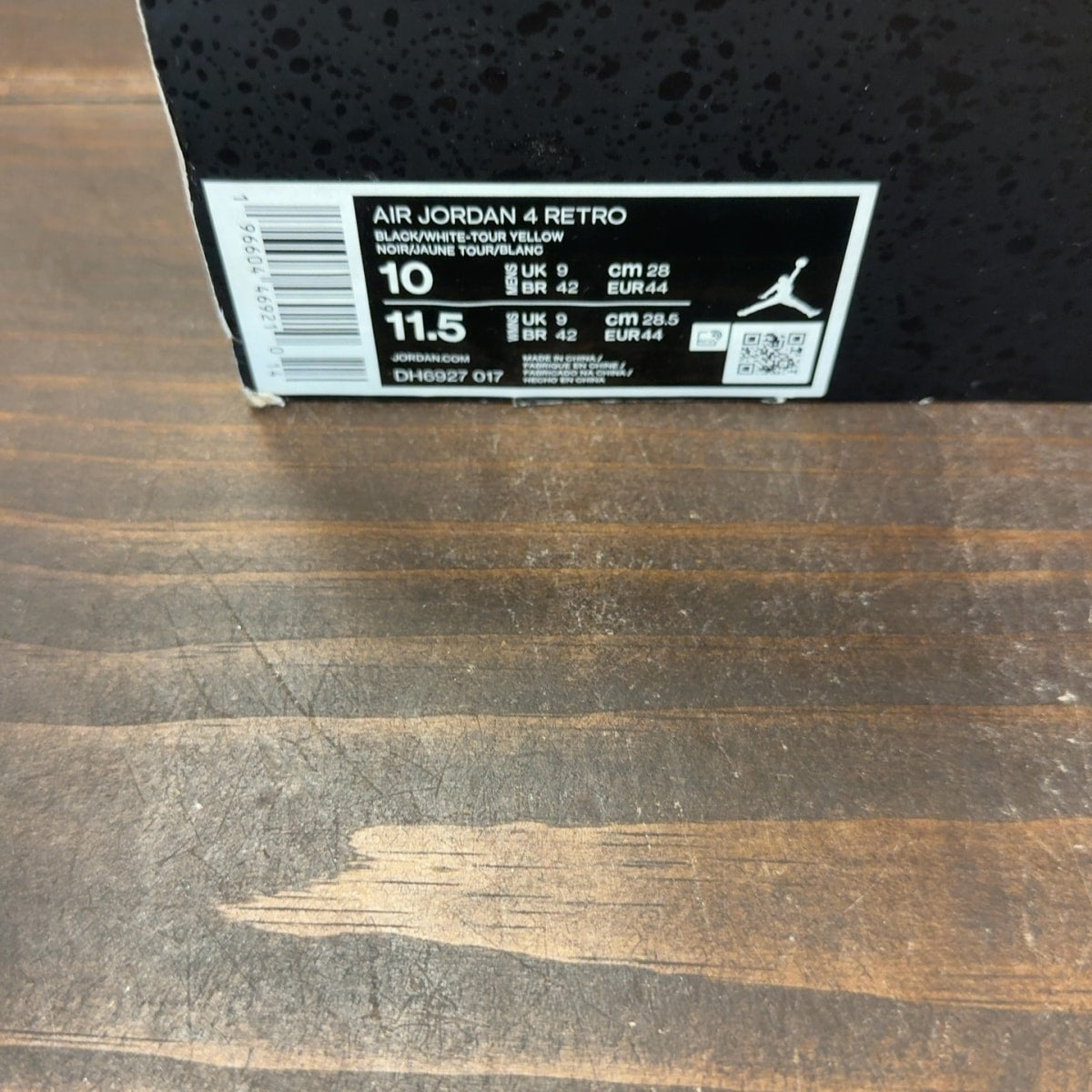 Jordan 4 Retro Thunder (2023) Size 10 (Pre-Owned) - aux