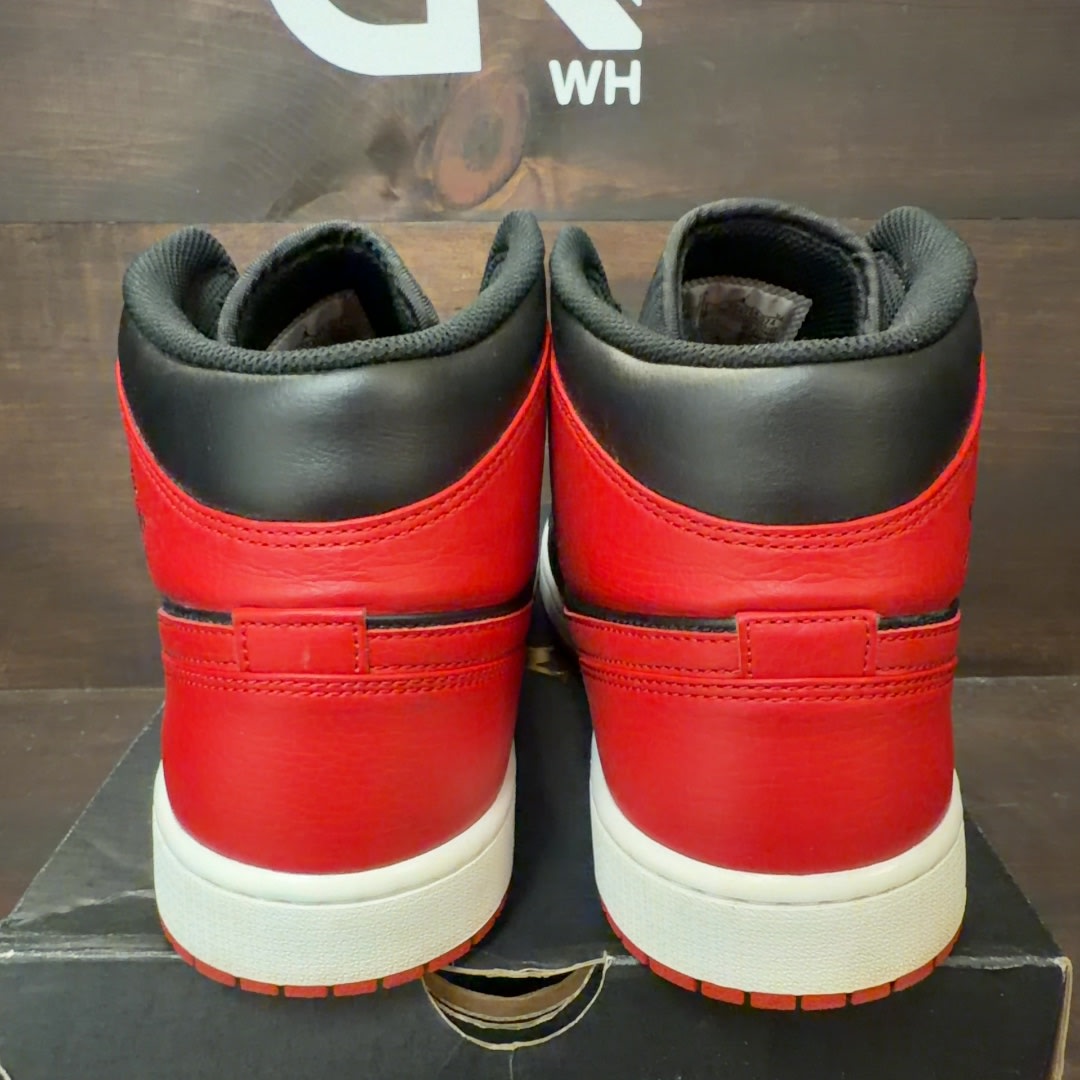 Jordan 1 Mid Banned (2020) - Image 4