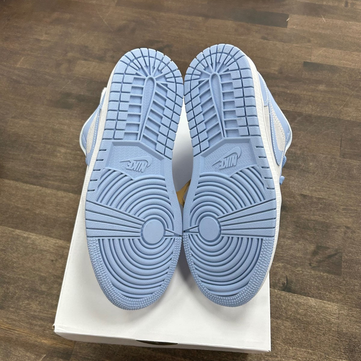Jordan 1 Low Football Grey Aluminum (Women's) - Image 5
