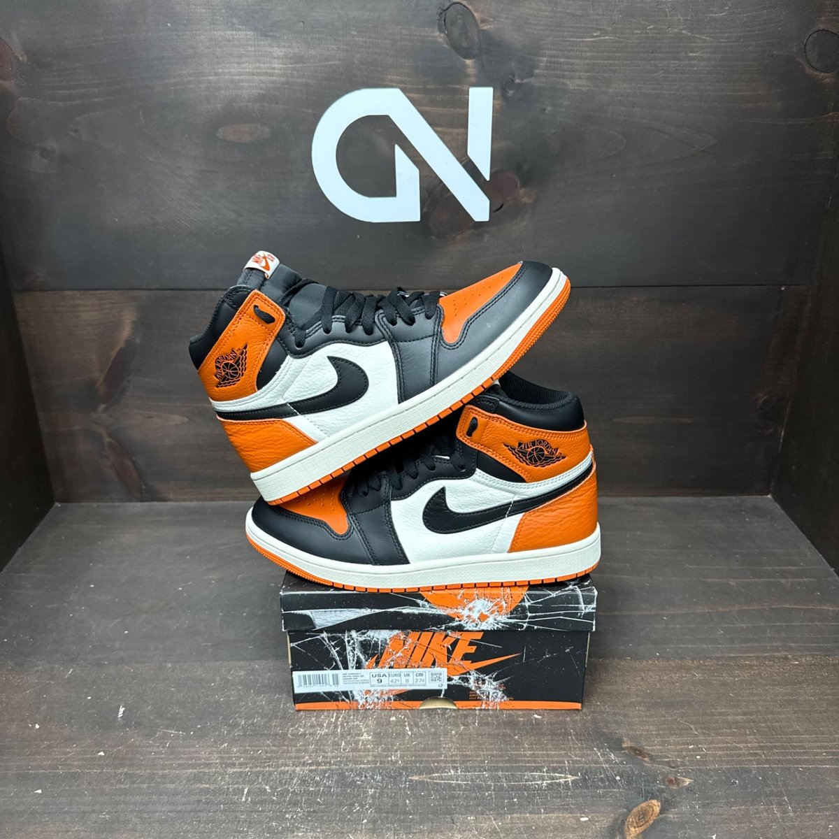 Jordan 1 Retro High OG Shattered Backboard (2025) Size 9 (Pre-Owned) - front
