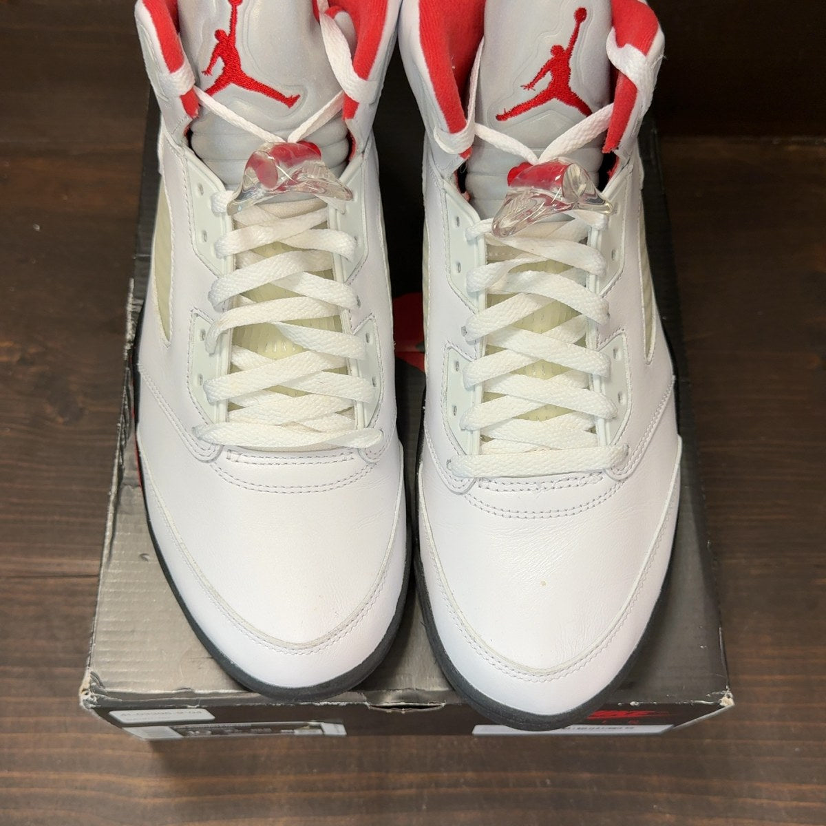 Jordan 5 Retro Fire Red Silver Tongue (2020) - Image 3