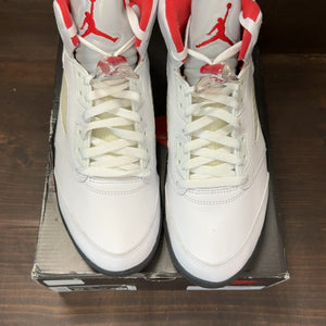 Jordan 5 Retro Fire Red Silver Tongue (2020) - Image 3