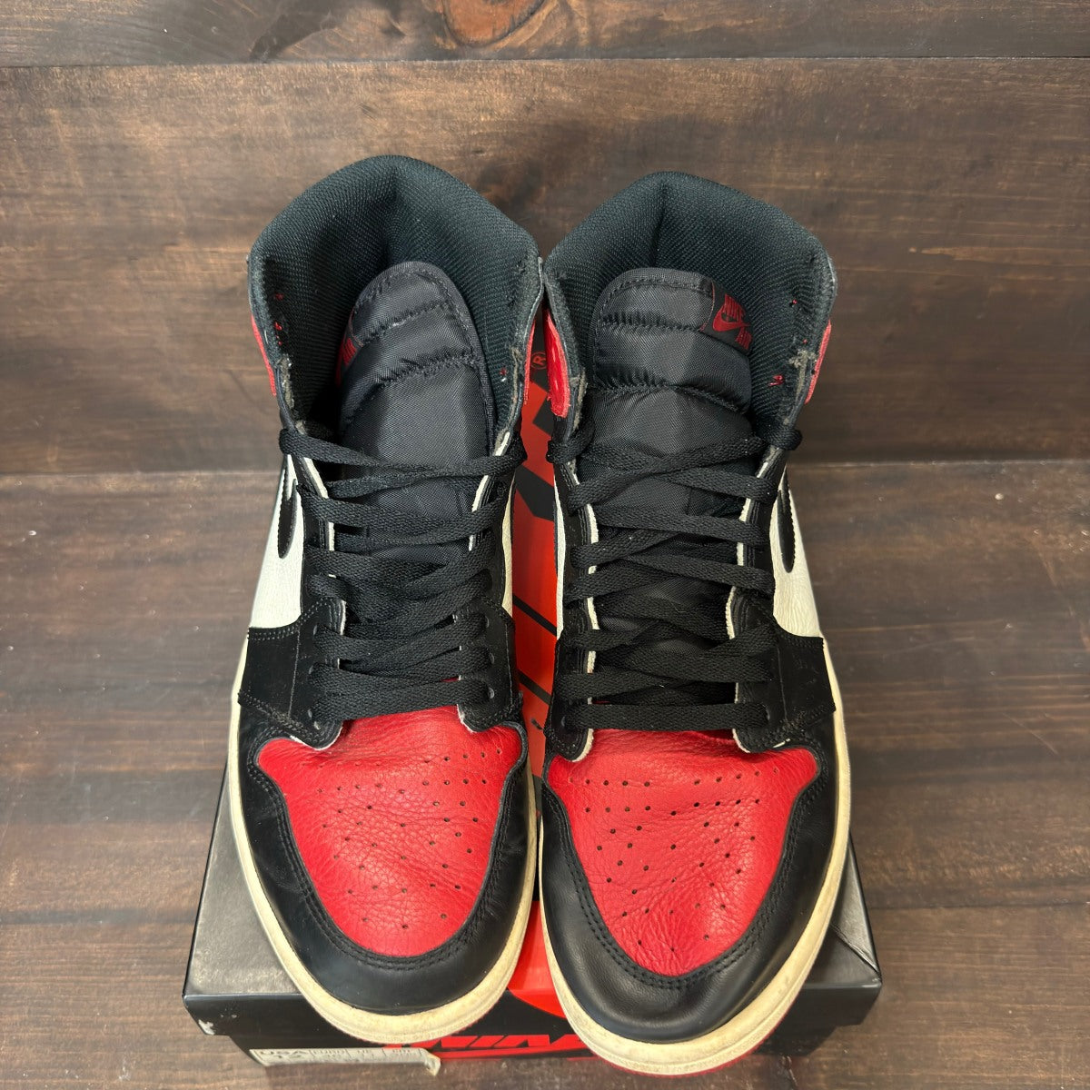 Jordan 1 Retro High Bred Toe Size 12 (Pre-Owned) - Image 3