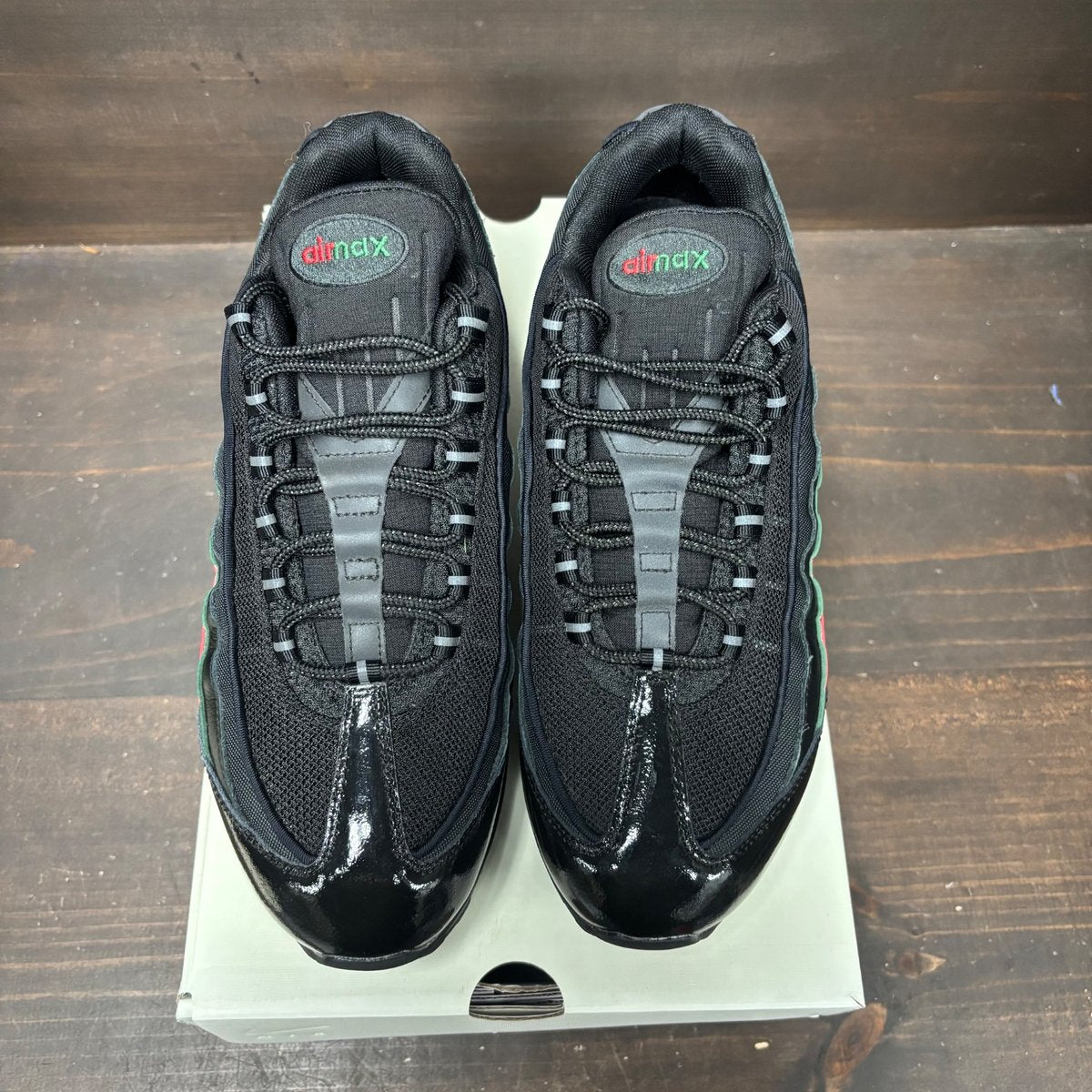 Nike Air Max 95 SP Undefeated Black Size 10.5 (Pre-Owned) - side