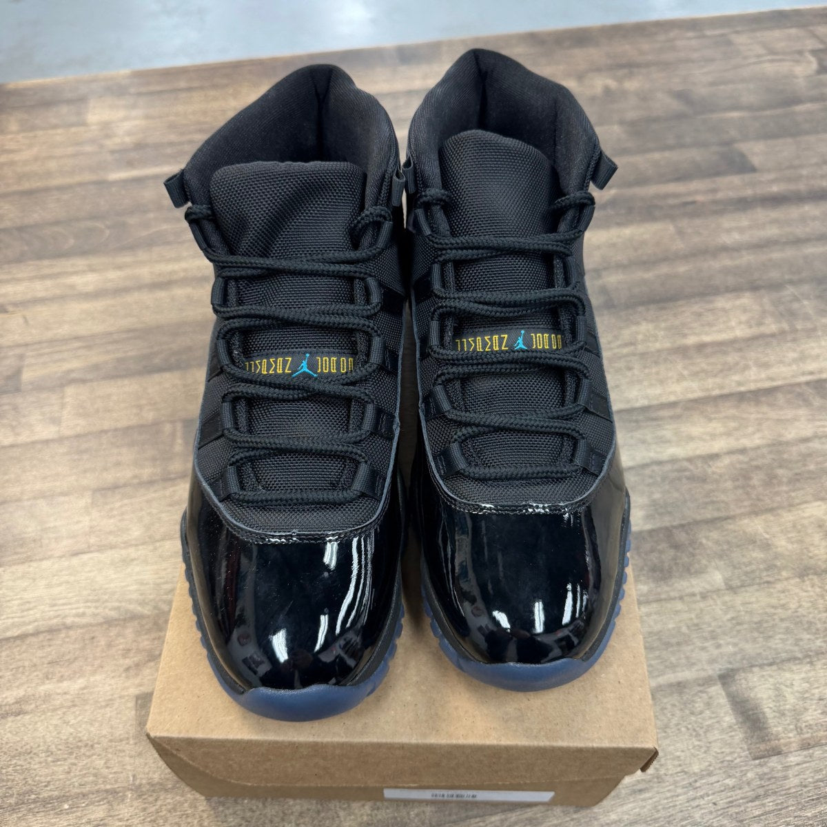 Jordan 11 Retro Gamma Blue (2025) Size 11 (Pre-Owned) - Image 2