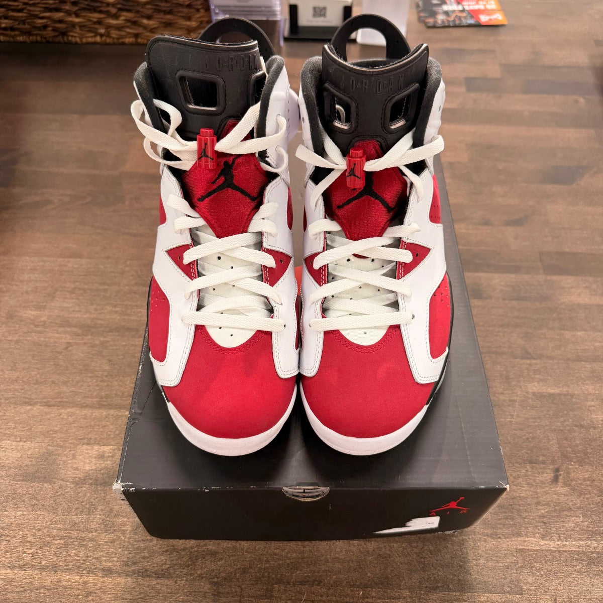 Jordan 6 Retro Carmine (2021) Size 10.5 (Pre-Owned) - Image 4