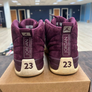 Jordan 12 Retro Bordeaux Size 8.5 (Pre-Owned) - Image 4