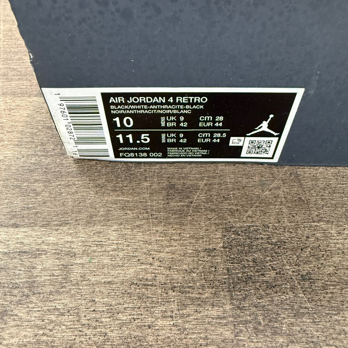 Jordan 4 Retro Fear (2024) Size 10 (Pre-Owned) - Image 6