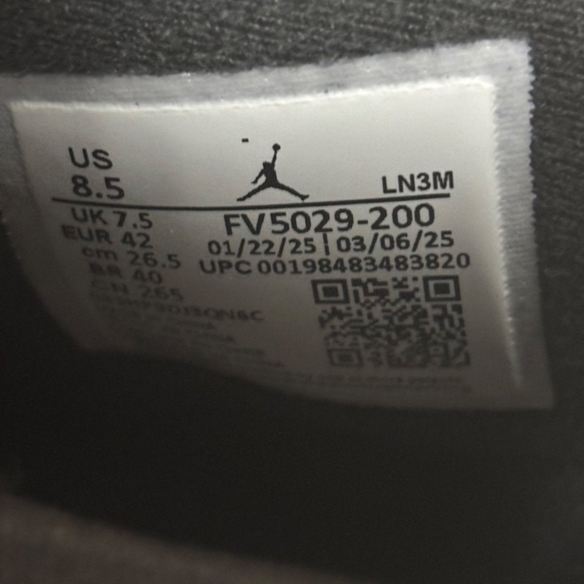 Jordan 4 Retro Cave Stone Size 8.5 (Pre-Owned) - aux