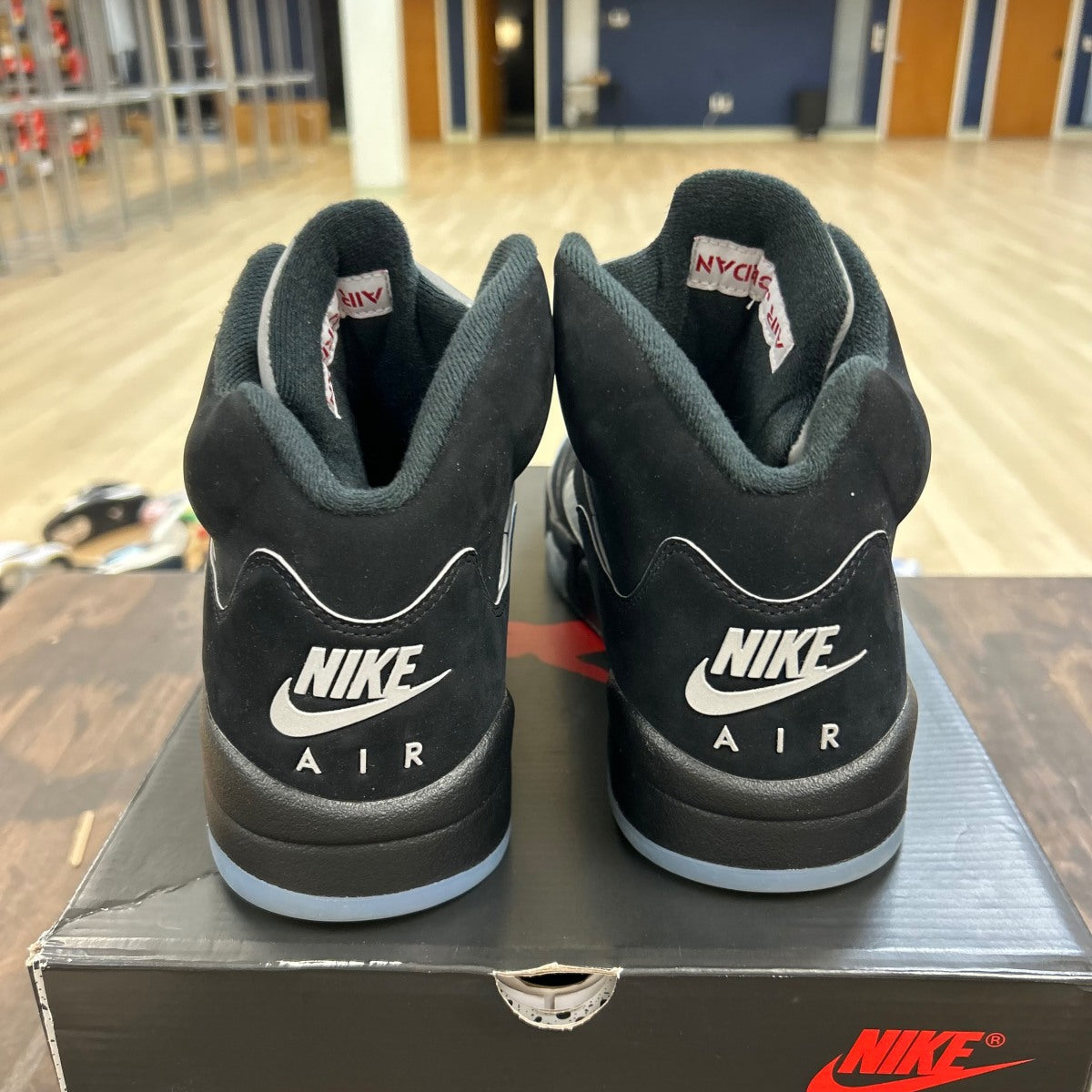 Jordan 5 Retro OG Black Metallic Reimagined - Image 4