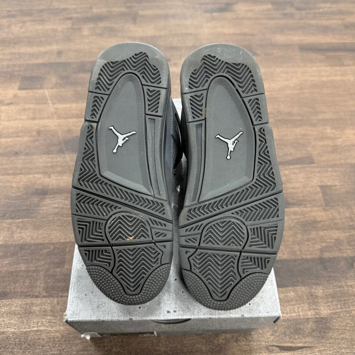 Jordan 4 Retro SE Paris Olympics Wet Cement (GS) - Image 5