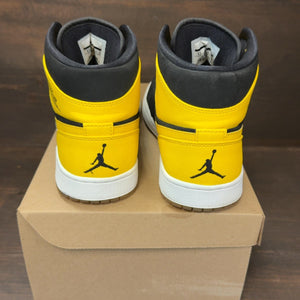 Jordan 1 Retro Mid New Love (2017) Size 9.5 (Pre-Owned) - Image 5
