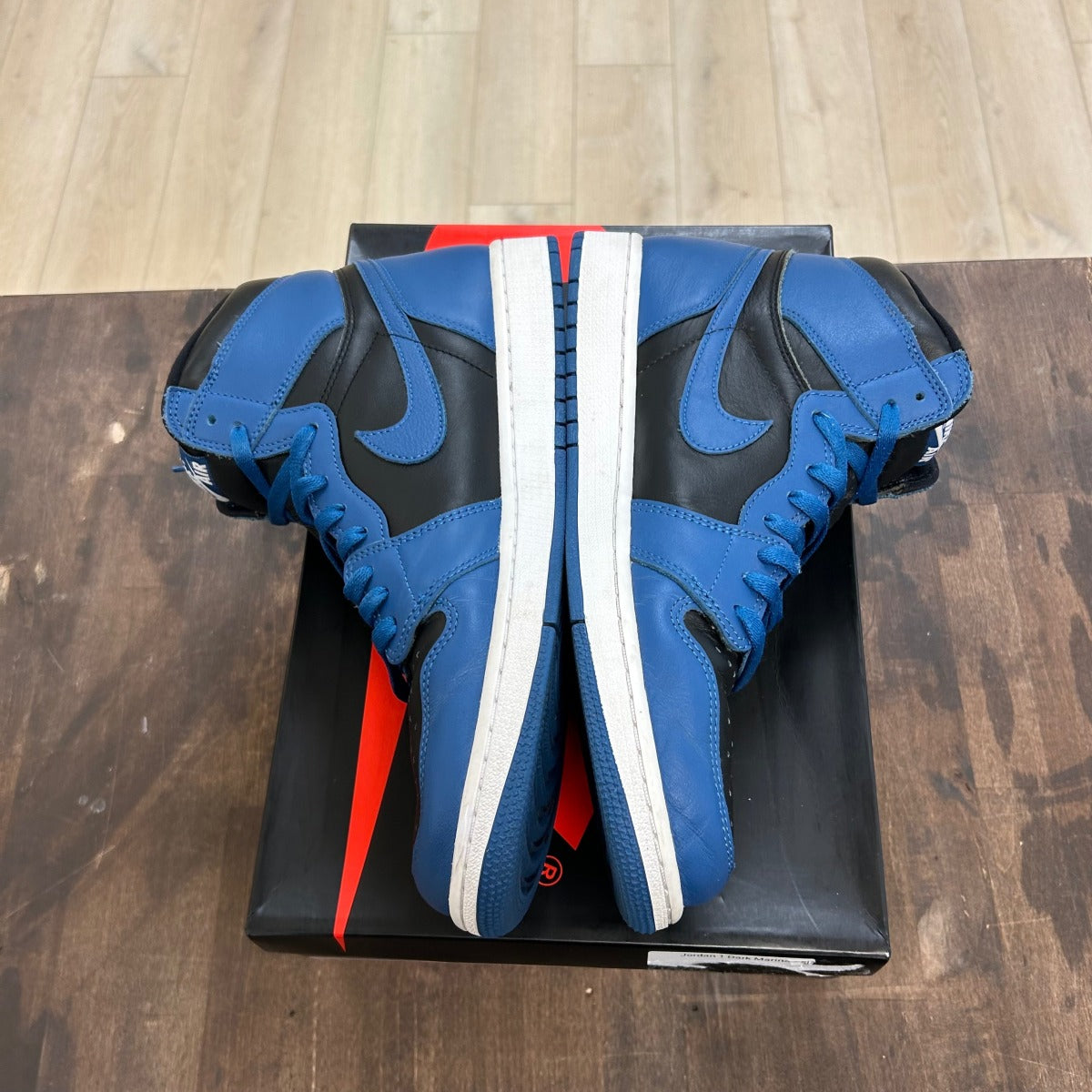 Jordan 1 Retro High OG Dark Marina Blue - Image 3