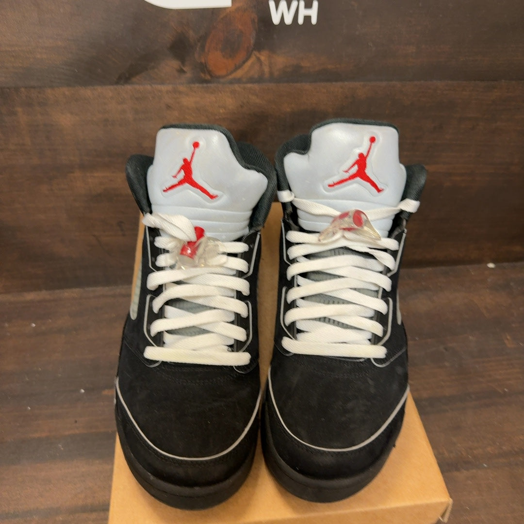 Jordan 5 Retro OG Black Metallic Reimagined Size 9 (Pre-Owned) - Image 3