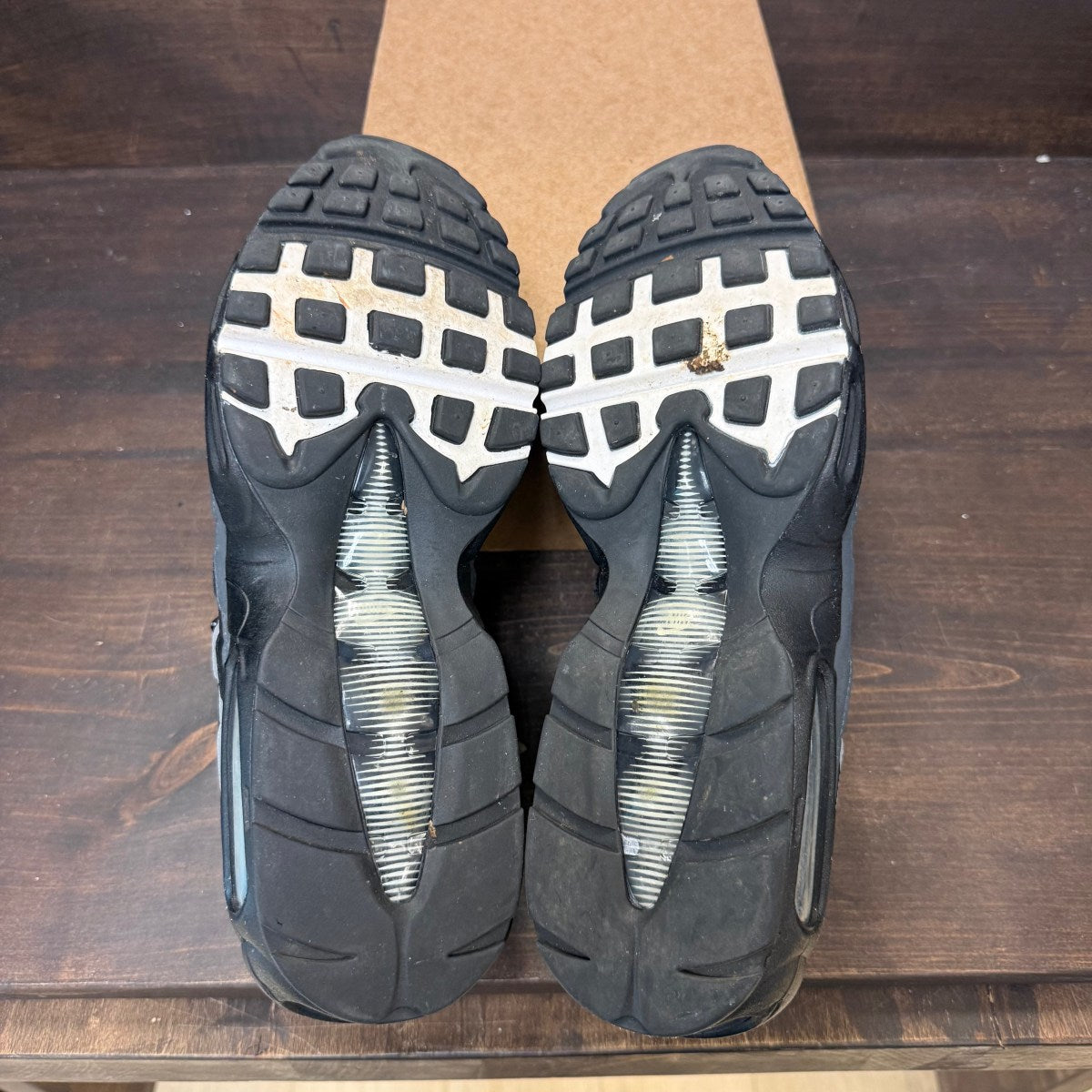 Nike Air Max 95 Essential Black Smoke Grey Size 13 (Pre-Owned) - Image 7