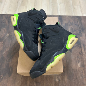 Jordan 6 Retro Electric Green Size 10.5 (Pre-Owned) - Image 1