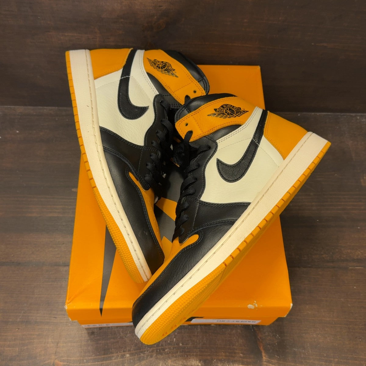 Jordan 1 Retro High OG Taxi - Image 2