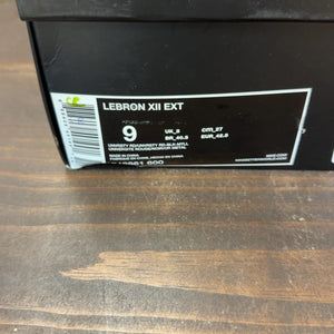 Nike LeBron 12 EXT King's Cloak Size 9 (Pre-Owned) - aux