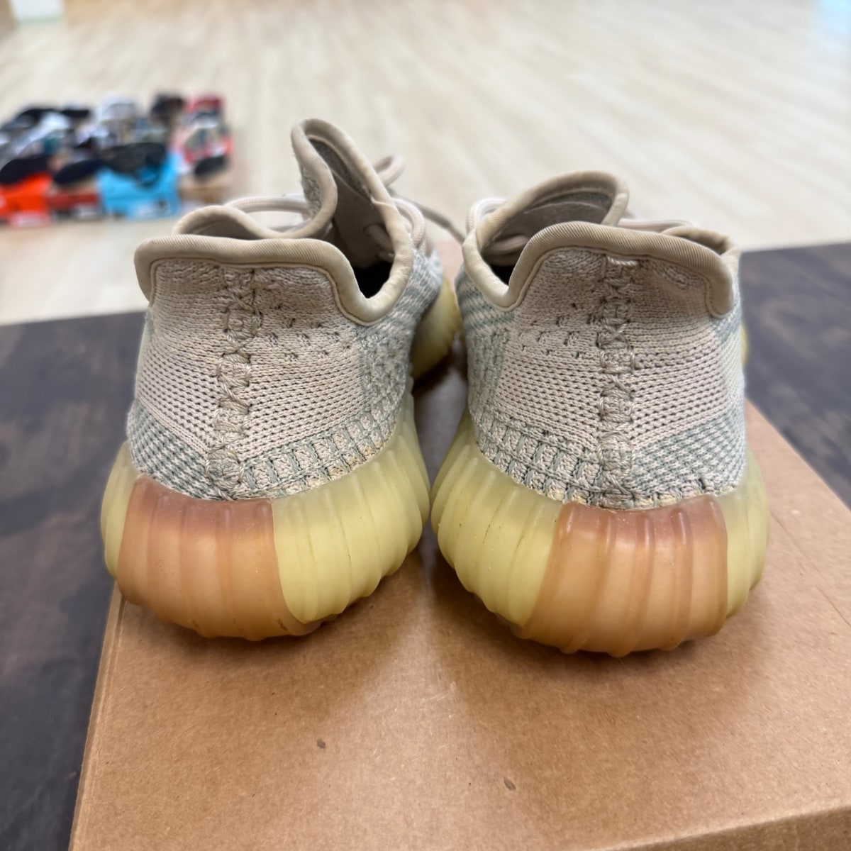 adidas Yeezy Boost 350 V2 Citrin (Non-Reflective) Size 4 (Pre-Owned) - Image 5