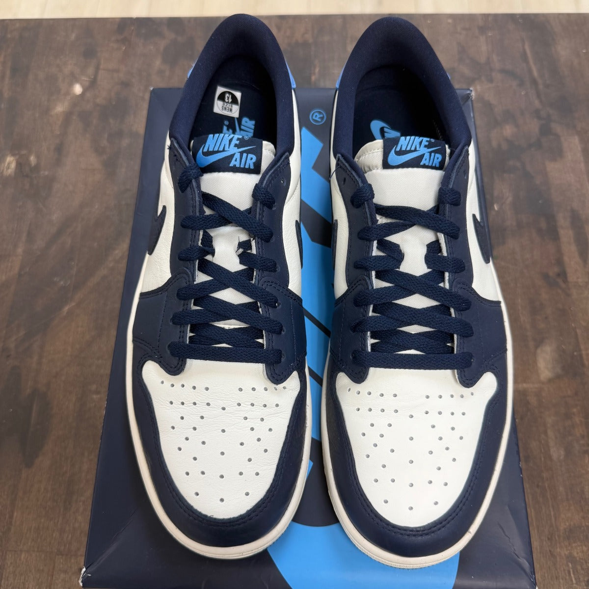 Jordan 1 Low OG Obsidian UNC - Image 2