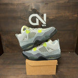 Jordan 4 Retro SE 95 Neon Size 10 (Pre-Owned) - Image 1