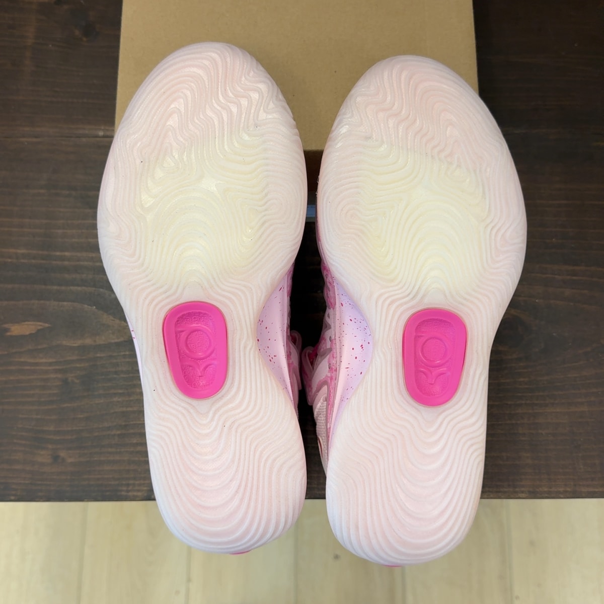 Nike KD 18 Aunt Pearl Size 9.5 - Image 8
