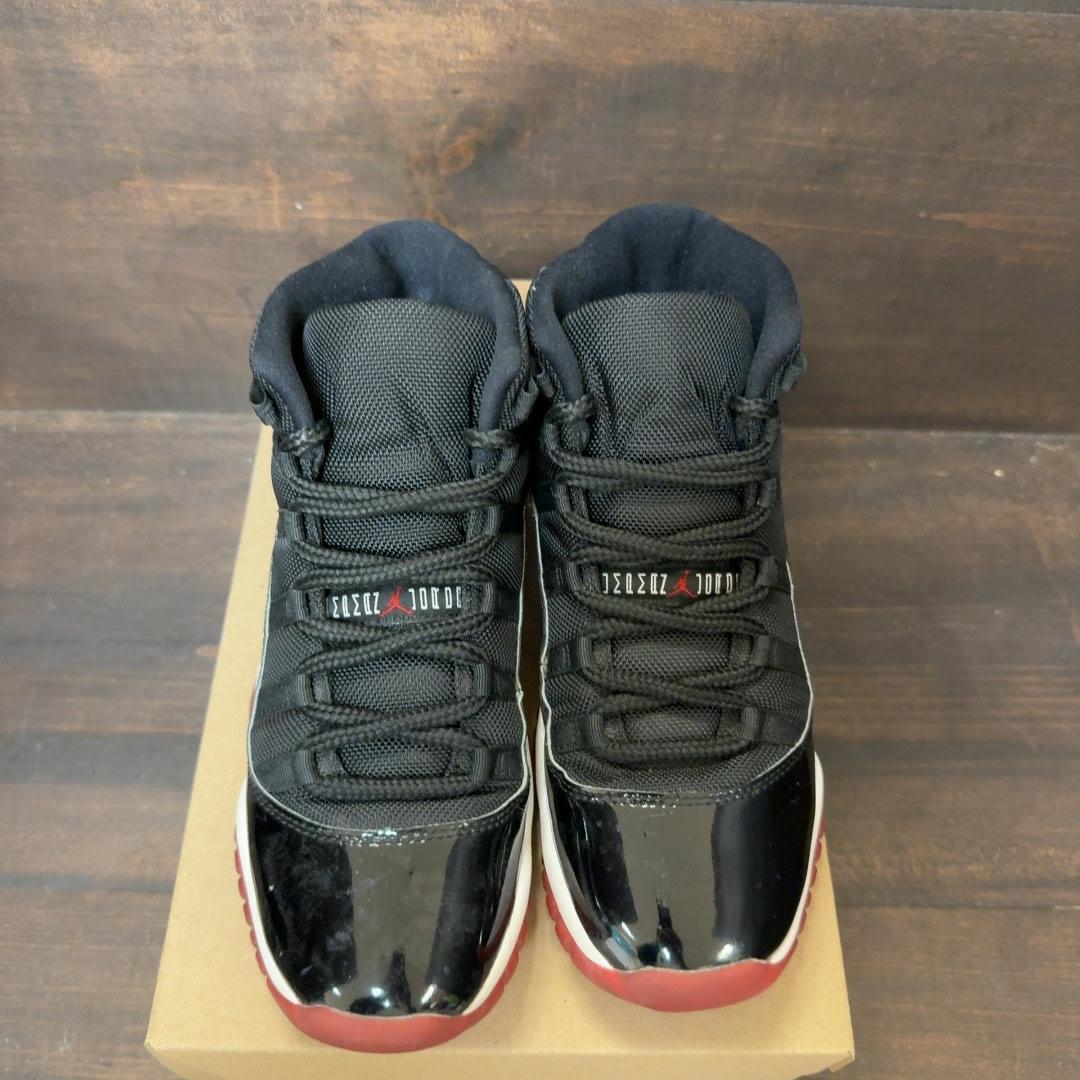 Jordan 11 Retro Playoffs Bred (2019) (GS) Size 7Y (Pre-Owned) - Image 3