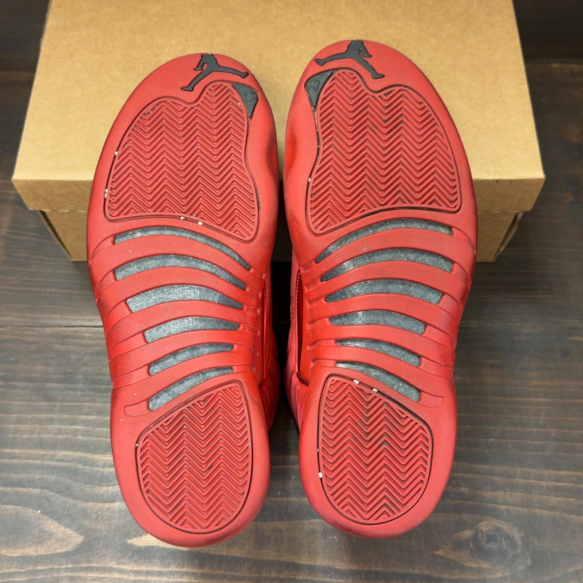Jordan 12 Retro Gym Red (2018) Size 9 (Pre-Owned) - Image 6