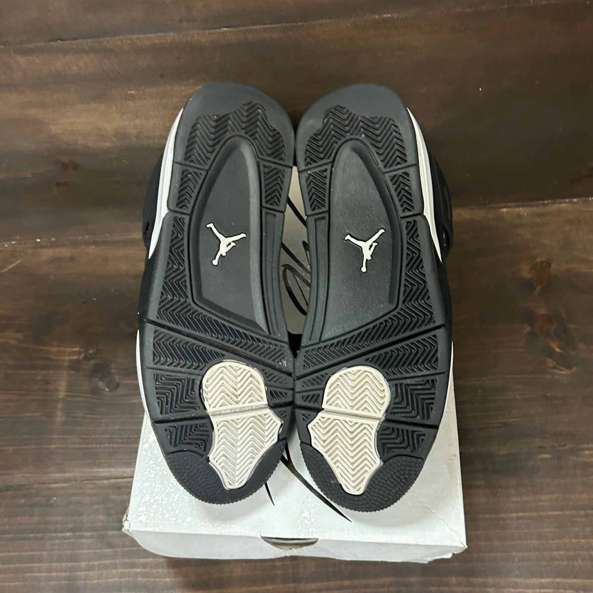 Jordan 4 Retro White Thunder - Image 6