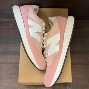 New Balance 237 Pink Size 11W (Pre-Owned) - Image 2