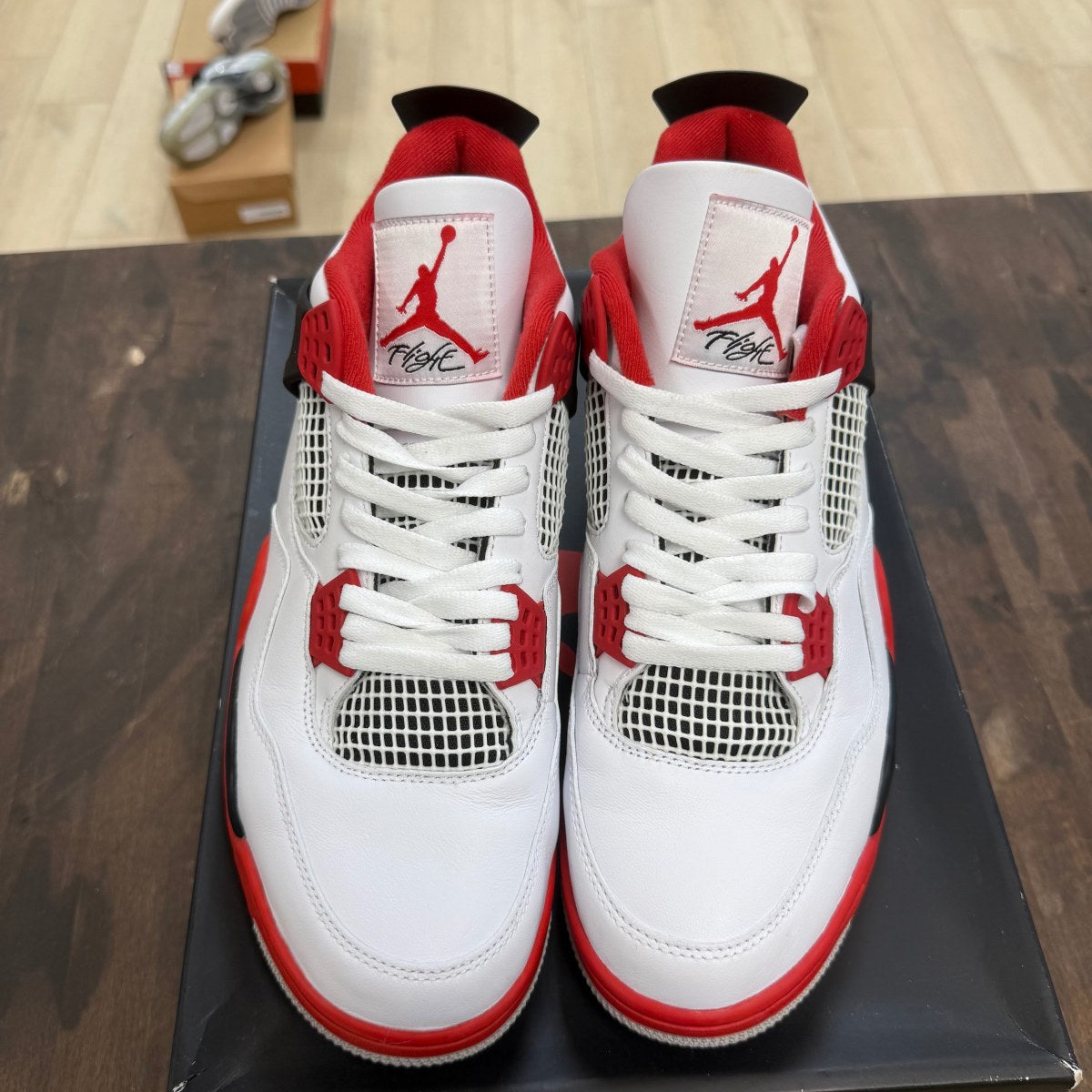 Jordan 4 Retro Fire Red (2020) - Image 2