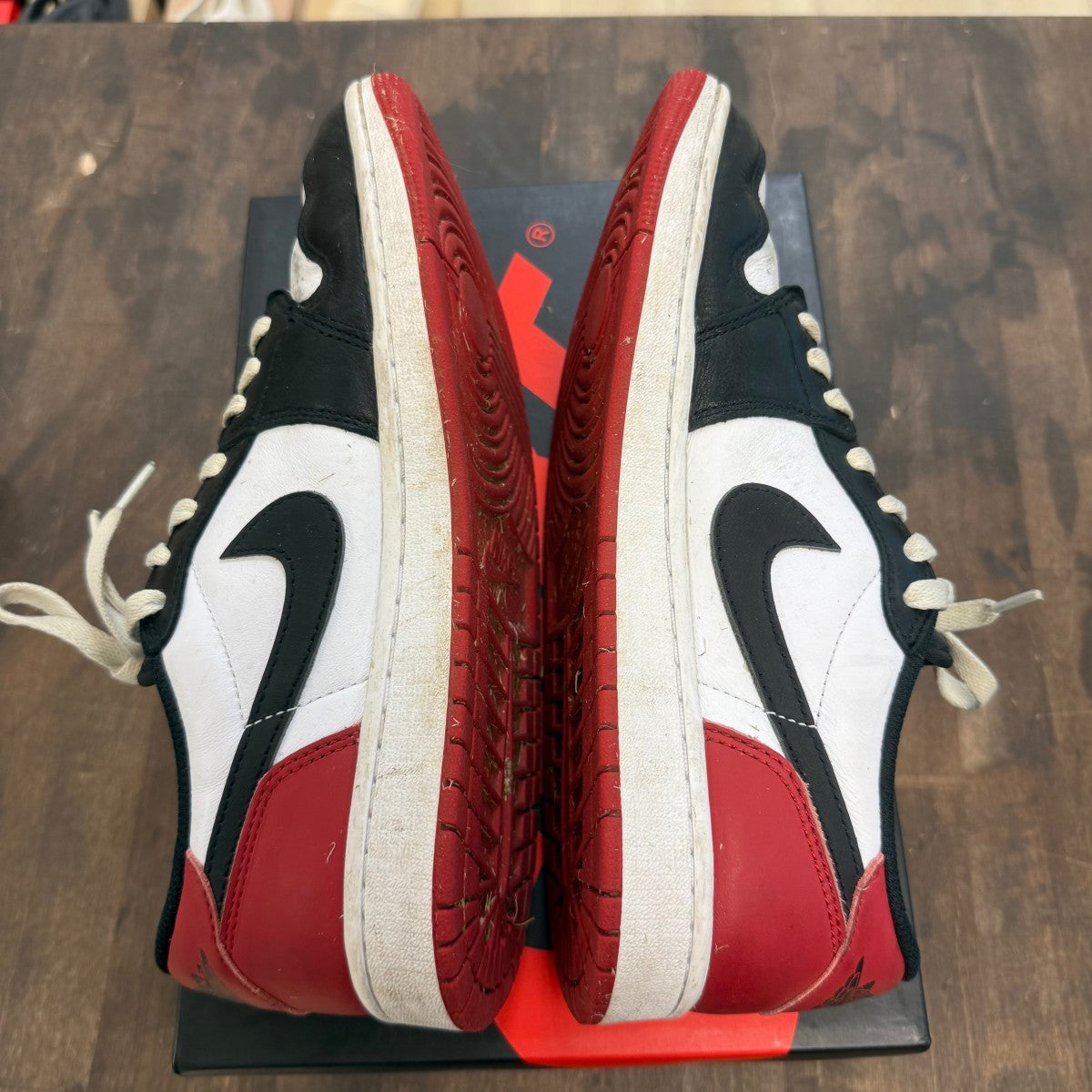 Jordan 1 Retro Low OG Black Toe (2023) - Image 4