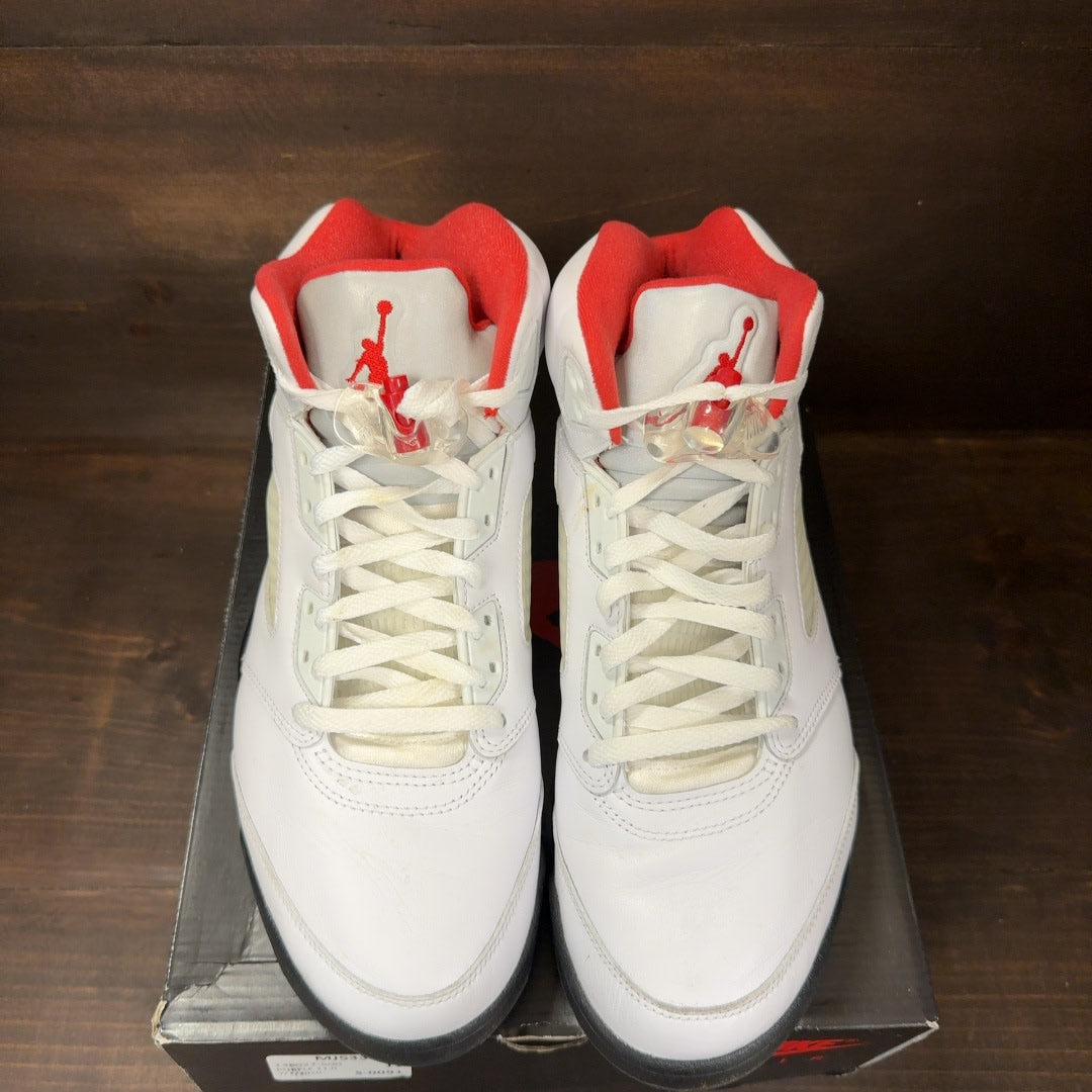 Jordan 5 Retro Fire Red Silver Tongue (2020) Size 11 (Pre-Owned) - Image 3