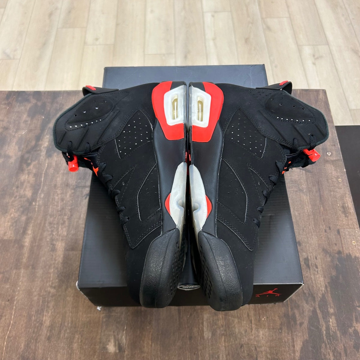 Jordan 6 Retro Black Infrared (2019) - Image 3