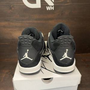 Jordan 4 Retro White Thunder Size 9 (Pre-Owned)