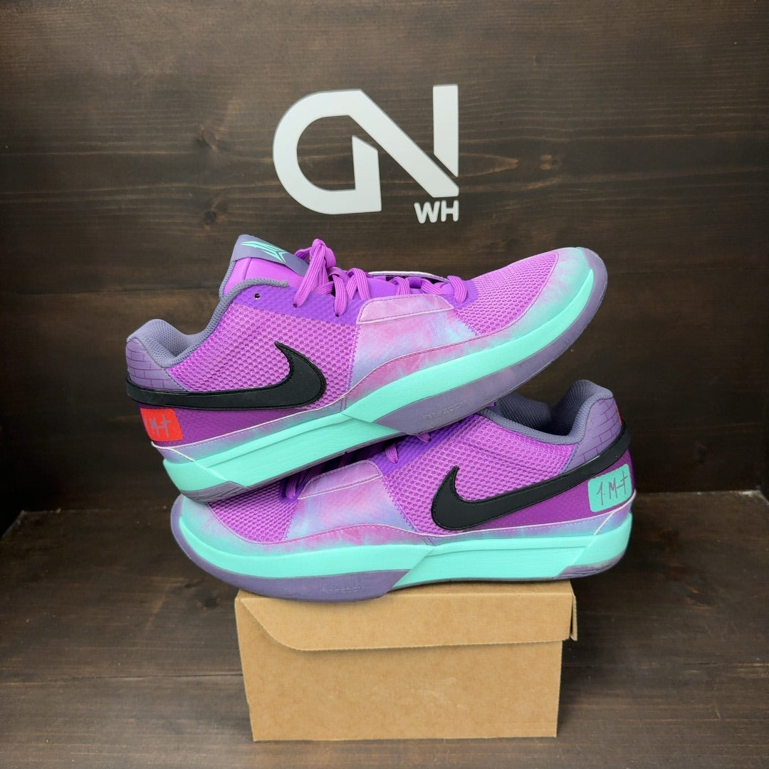 Nike Ja 1 Christmas Size 13.5 (Pre-Owned) - Image 1