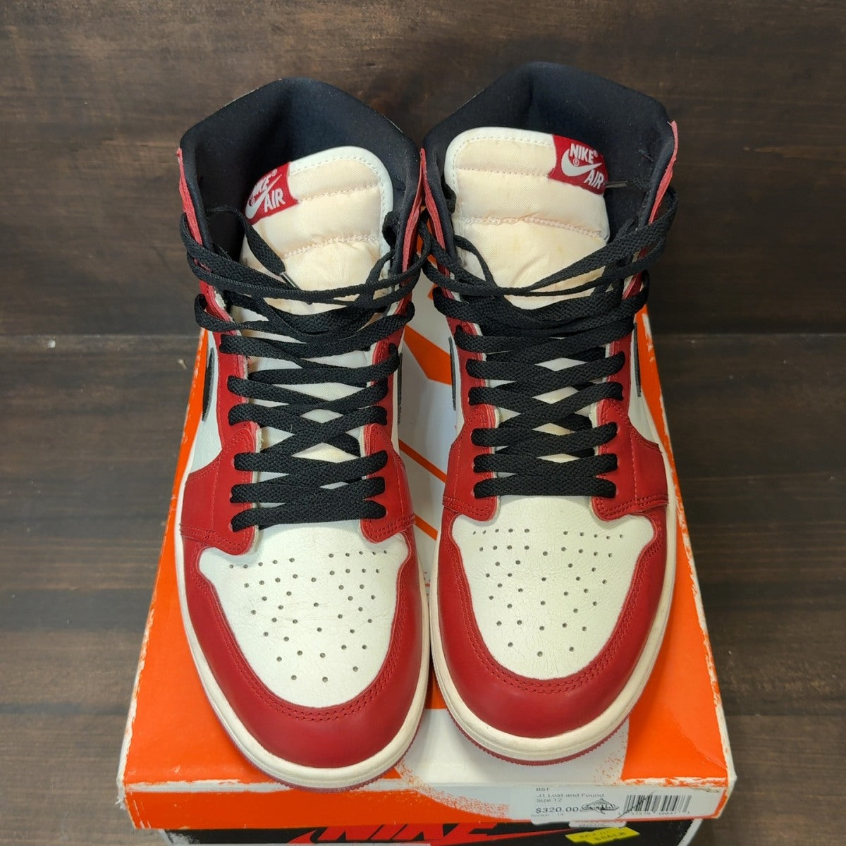 Jordan 1 Retro High OG Chicago Lost and Found Size 12 (Pre-Owned)