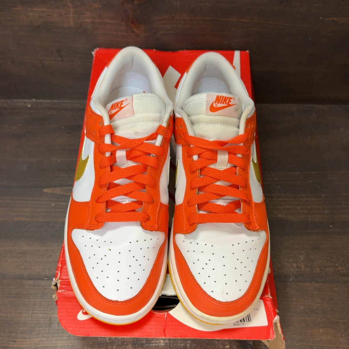 Nike Dunk Low University Gold (Women's) Size 9.5W (Pre-Owned) - tag