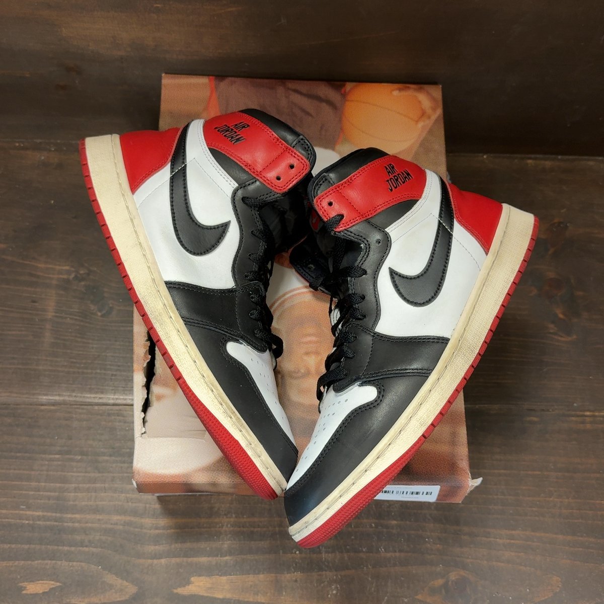 Jordan 1 Retro High OG Black Toe Reimagined Size 11.5 (Pre-Owned) - back