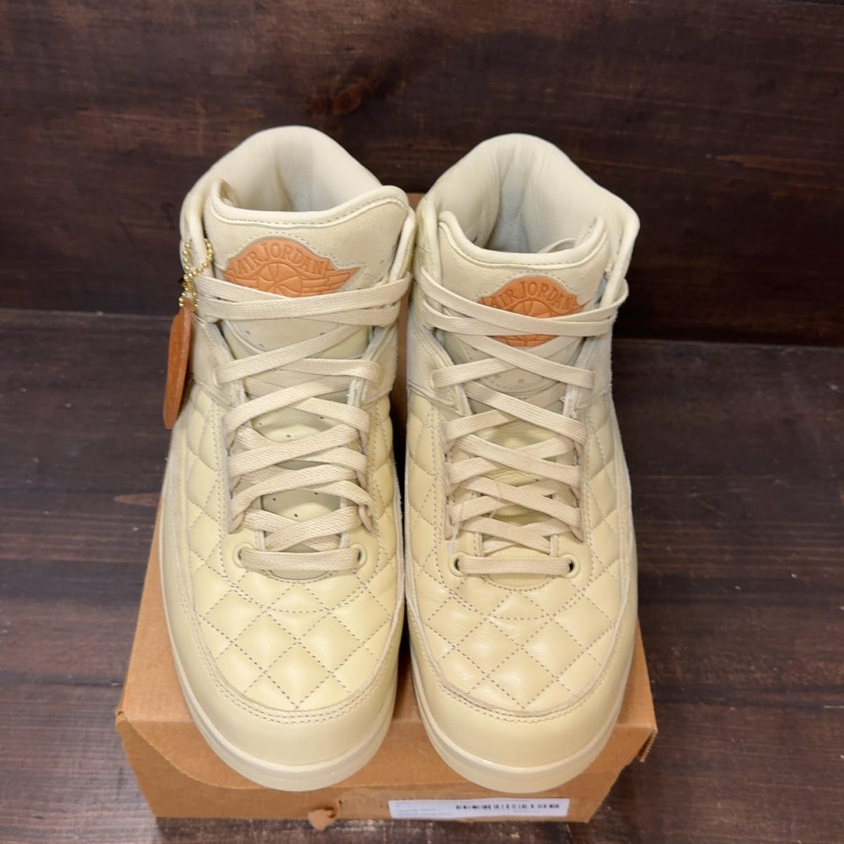 Jordan 2 Retro Just Don Beach Size 8 (Pre-Owned) - tag